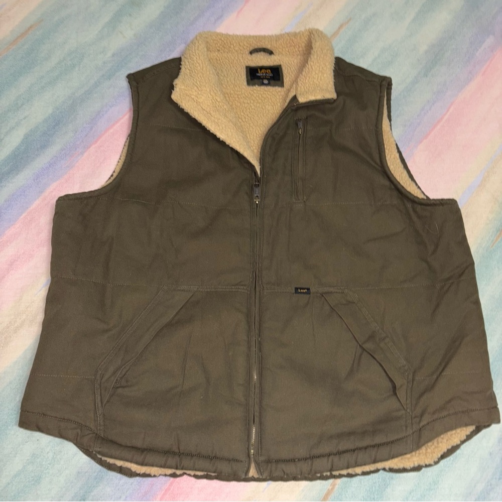 Lee Premium Select Mens 2XL Sherpa Lined Olive Green Canvas Zip Up Work Vest